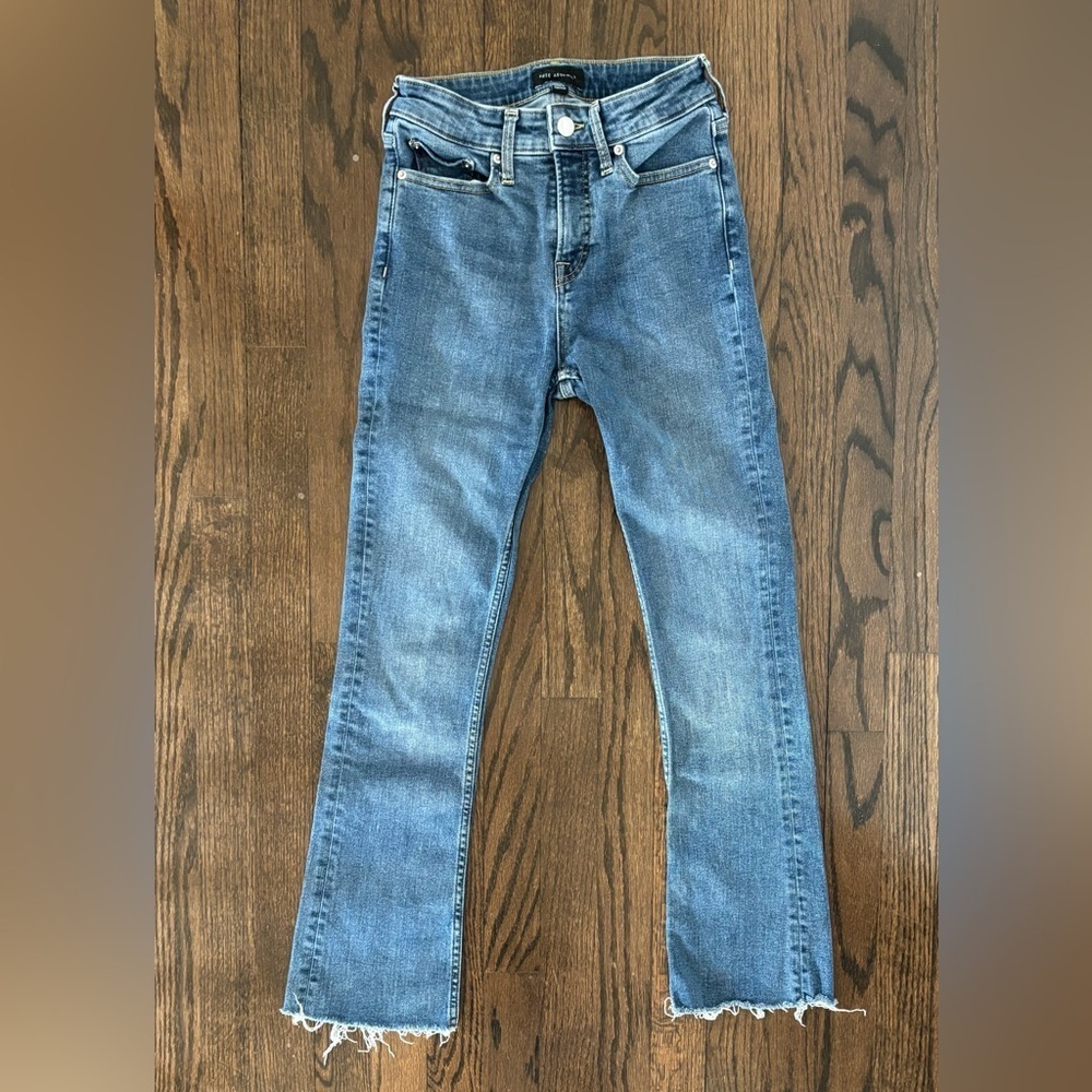 Women’s straight leg Free Assembly jeans - Picture 4 of 6